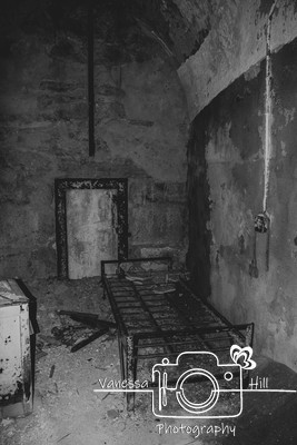 Eastern State Penitentiary - Jail Cell Ruin B&W